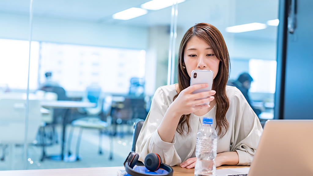 【無料ポスター配布中】中小企業のInstagram活用法|フォロワー0から始める、頓挫しないSNS集客の基本